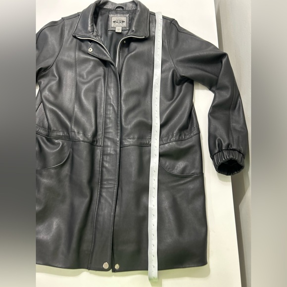 AR Bernardo Genuine Leather Jacket - Picture 5 of 10